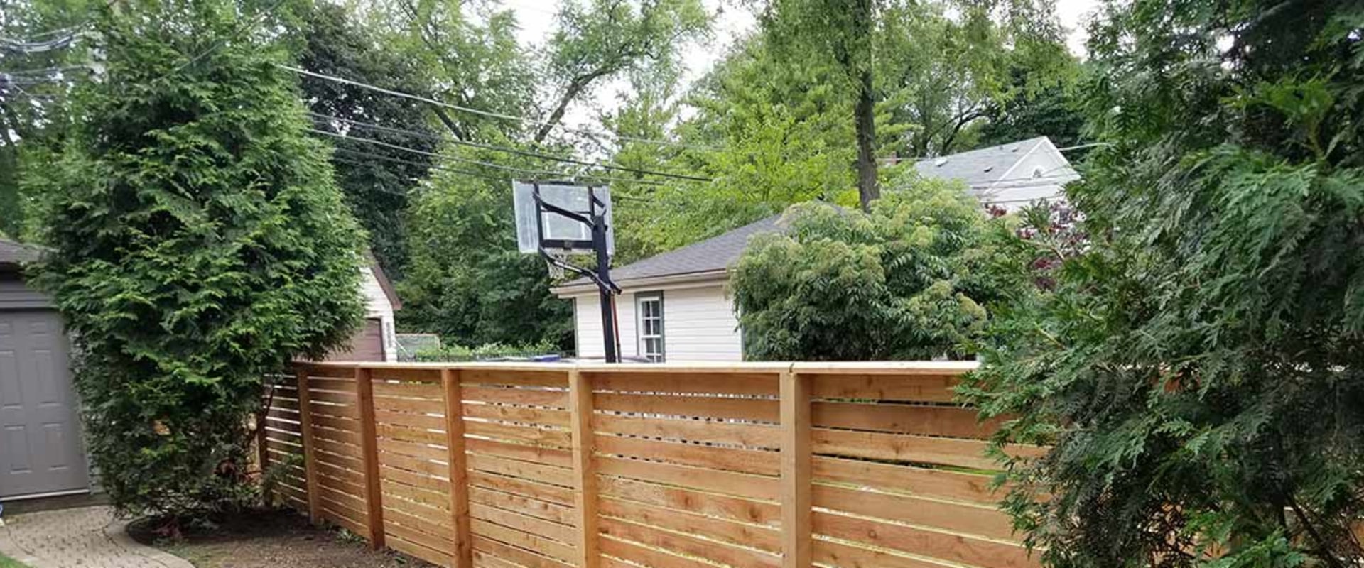 Choosing the Right Fence for Your Backyard: A Complete Guide