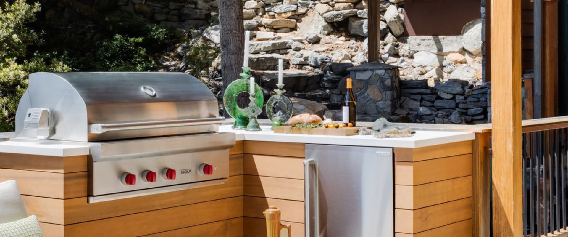 Designing a Functional Kitchen Space: Maximize Your Outdoor Living Area